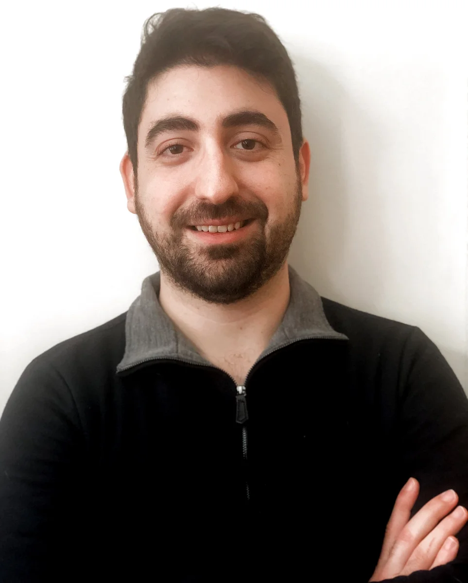 A decomposition approach for large virtual network embedding