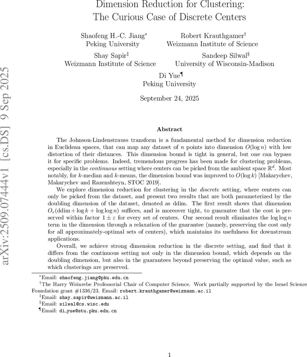 Outlier-Robust Multi-Group Gaussian Mixture Modeling with Flexible Group Reassignment