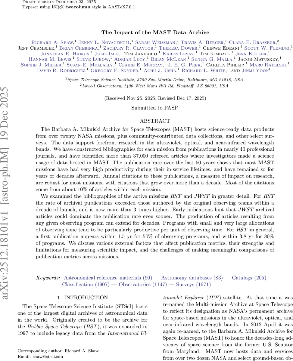 PrivGemo: Privacy-Preserving Dual-Tower Graph Retrieval for Empowering LLM Reasoning with Memory Augmentation