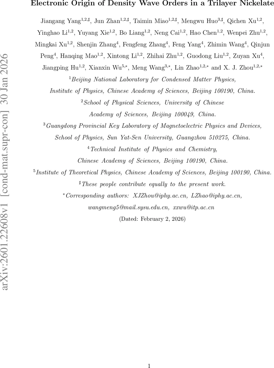 Decay of solutions of nonlinear Dirac equations: the 2D case