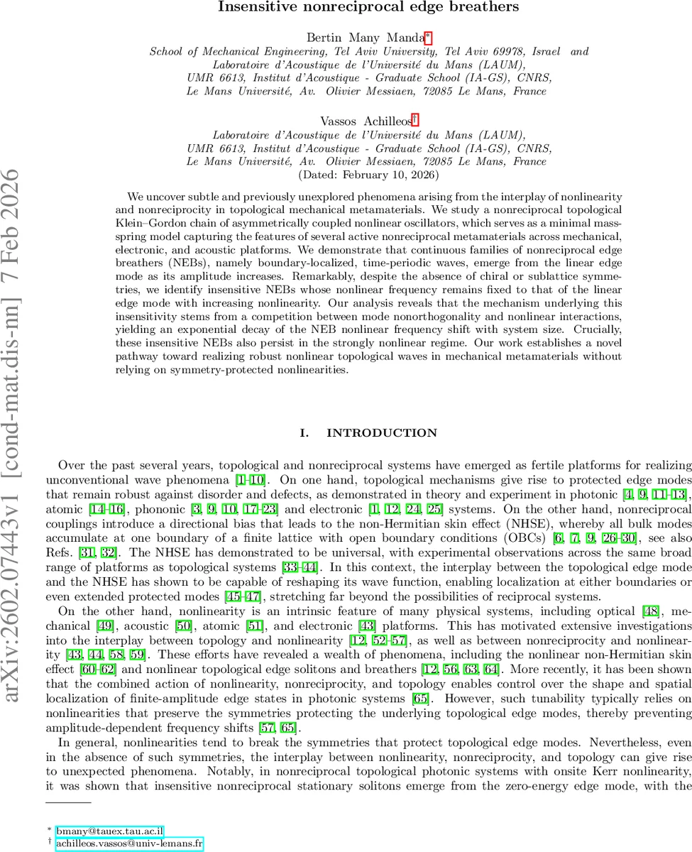 Summaries as Centroids for Interpretable and Scalable Text Clustering