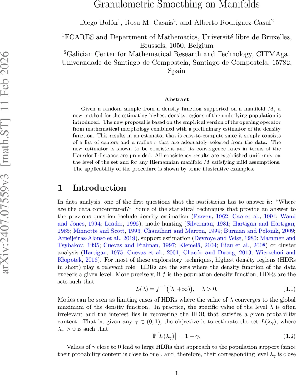 Minimax estimation of functionals in sparse vector model with correlated observations