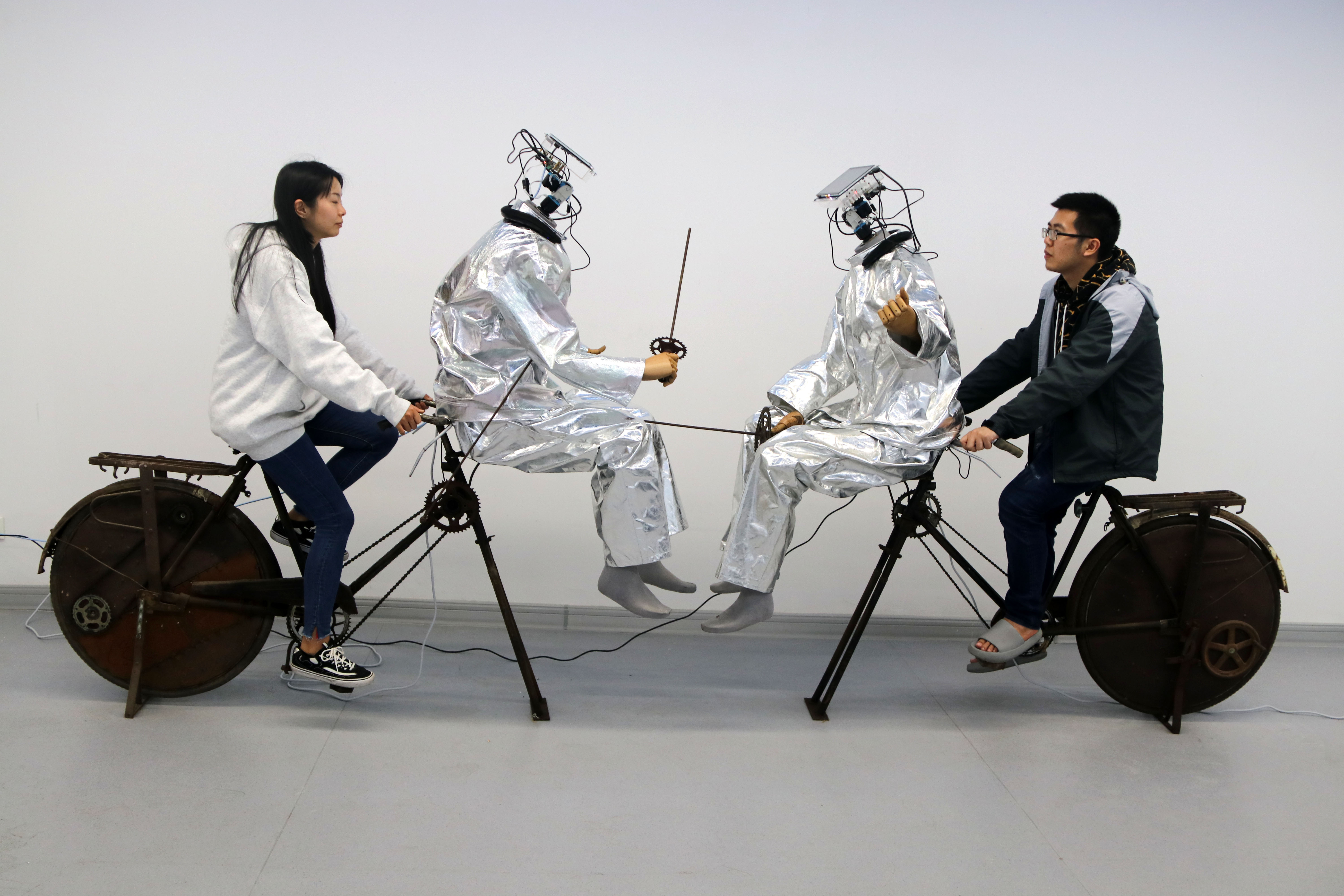 AI와 철학자들의 대화: 지식의 메타버스에서의 혁신